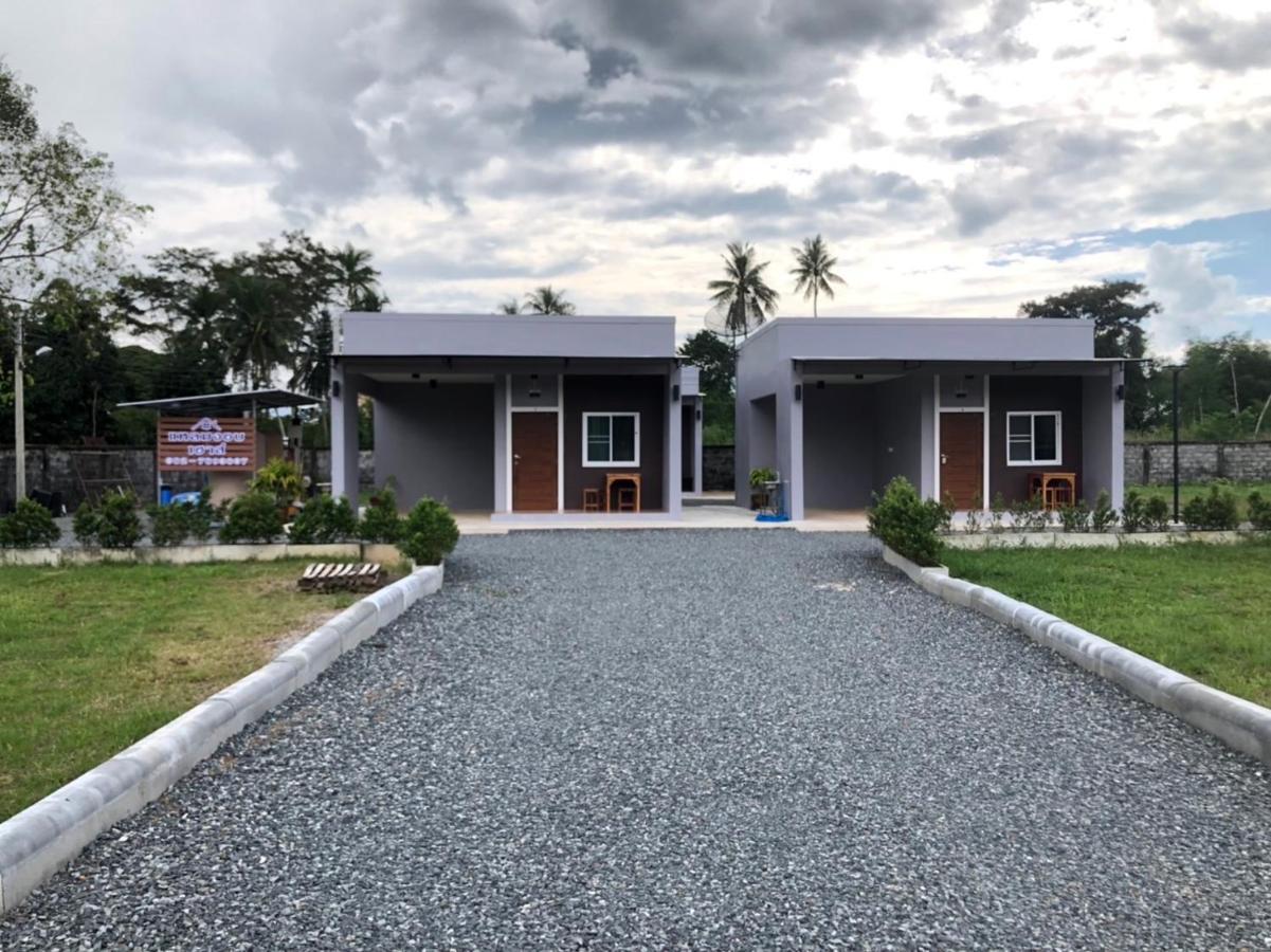 แหลมงอบเฮาส์ Laemngob House 빌라 외부 사진